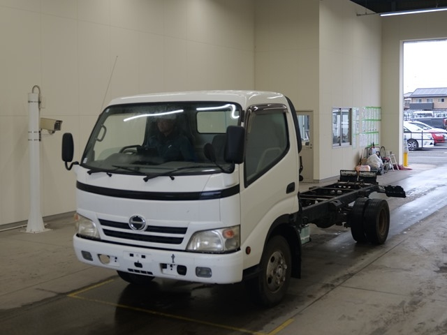 HINO DUTRO — фото