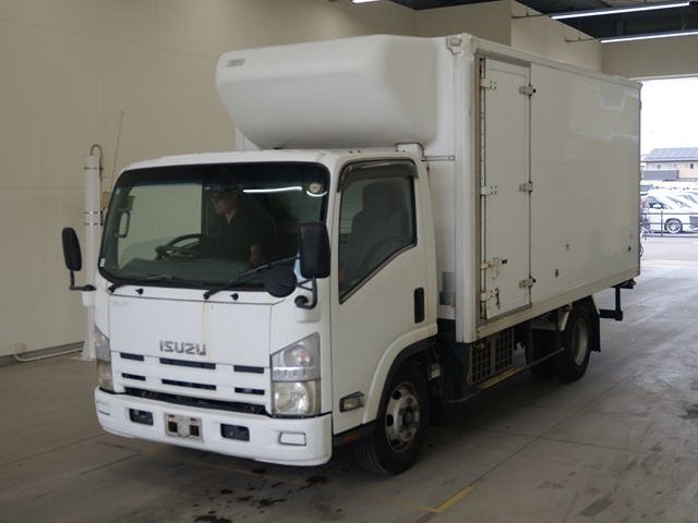 ISUZU ELF — фото