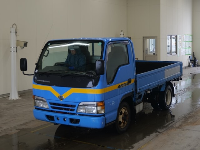 NISSAN CONDOR — фото