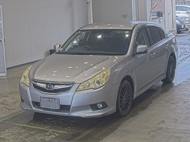 SUBARU LEGACY — фото