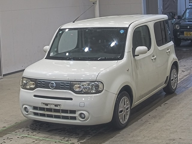 NISSAN CUBE — фото