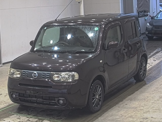 NISSAN CUBE — фото