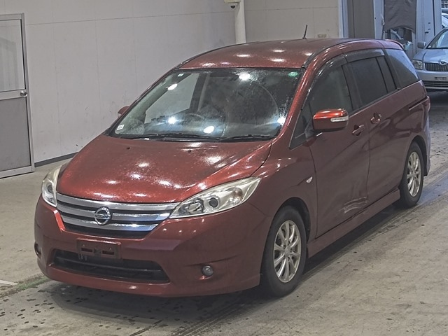 NISSAN LAFESTA — фото