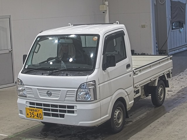 NISSAN CLIPPER — фото