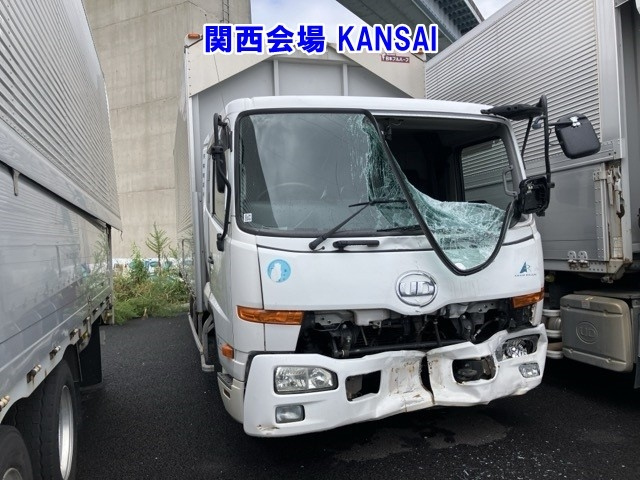 NISSAN CONDOR — фото