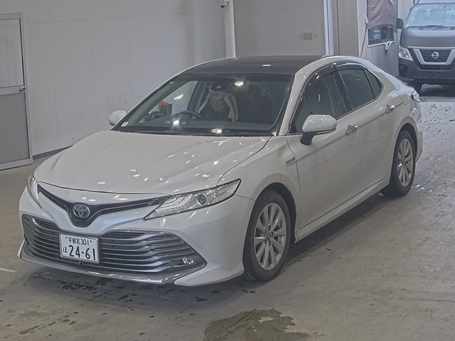 TOYOTA CAMRY — фото