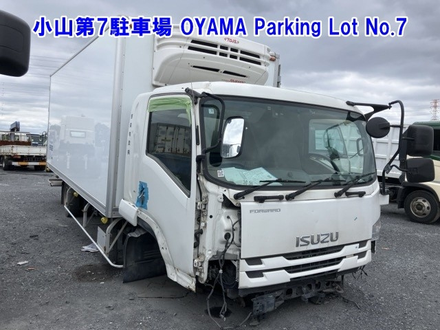 ISUZU FORWARD — фото
