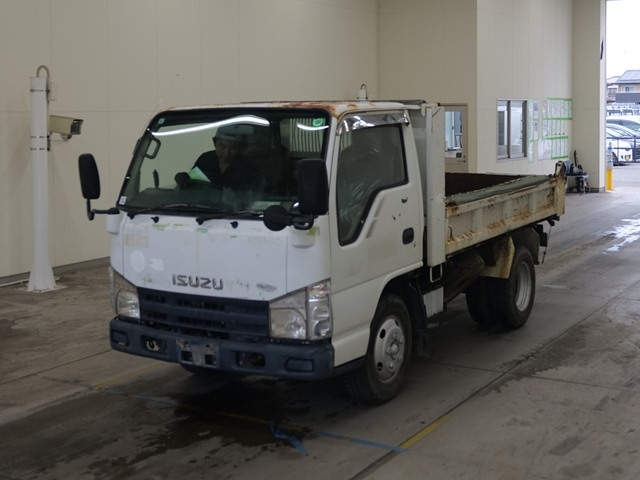 ISUZU ELF — фото