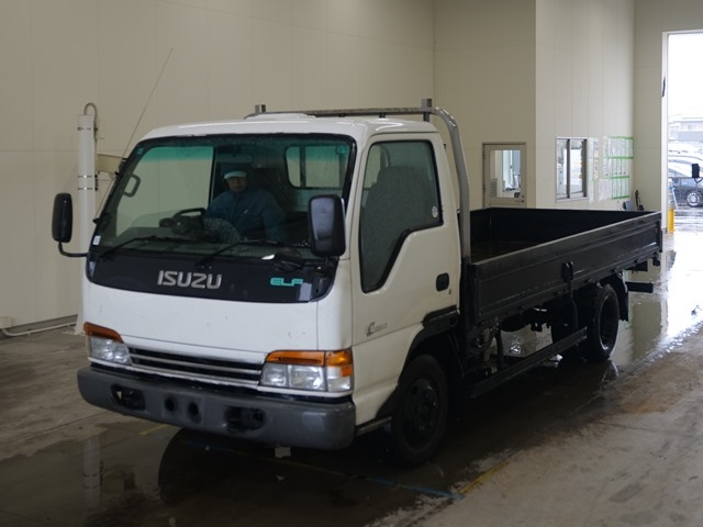 ISUZU ELF — фото