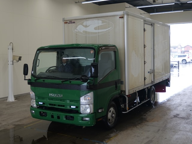 ISUZU ELF — фото