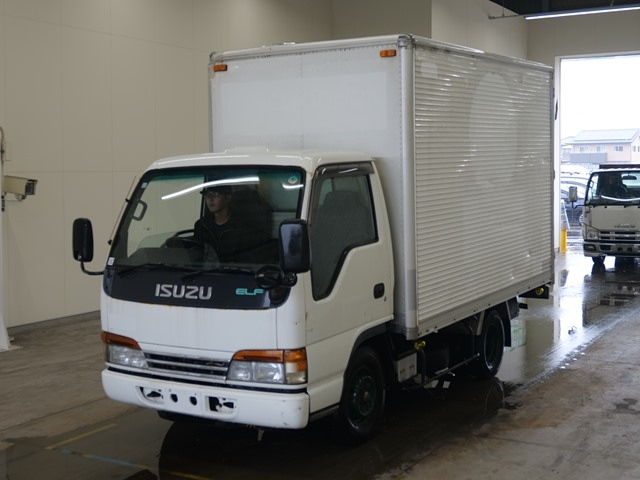 ISUZU ELF — фото
