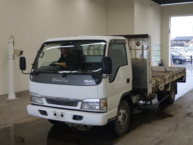 ISUZU ELF — фото