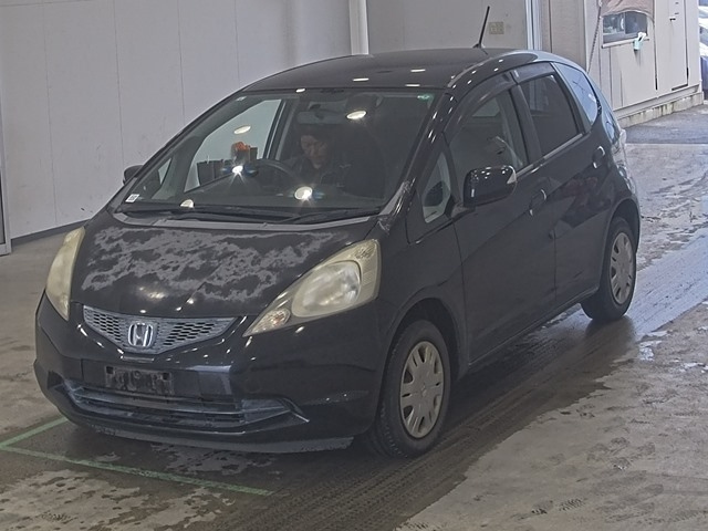 HONDA FIT — фото