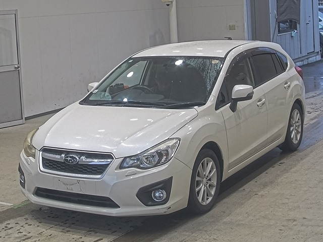 SUBARU IMPREZA — фото