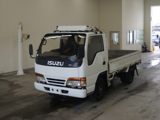 ISUZU ELF — фото