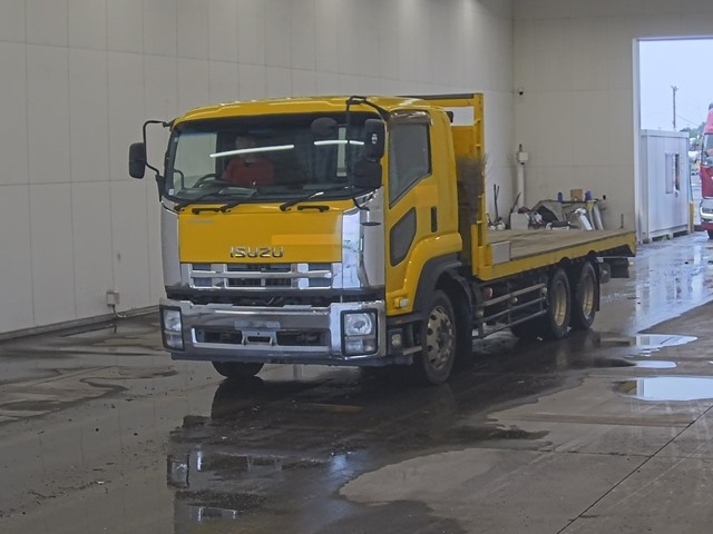 ISUZU FORWARD — фото