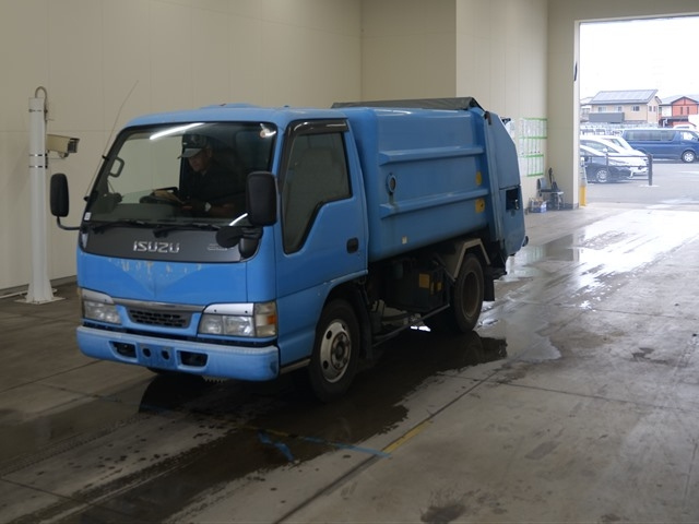 ISUZU ELF — фото