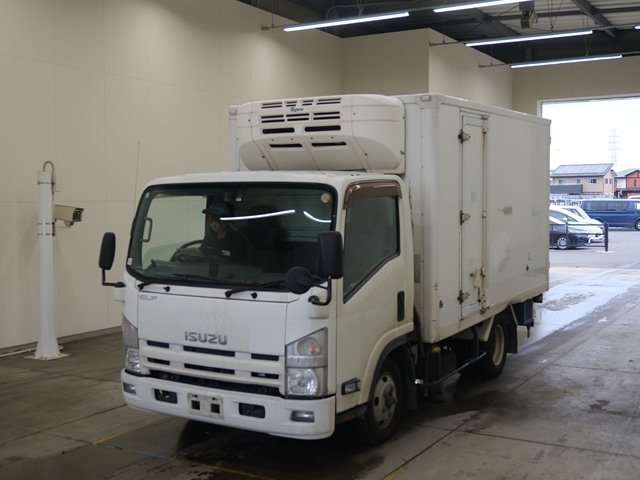 ISUZU ELF — фото