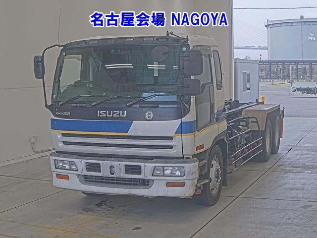 ISUZU GIGA — фото