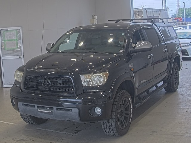 TOYOTA TUNDRA — фото