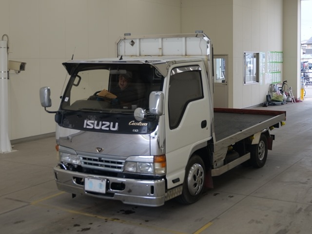 ISUZU ELF — фото
