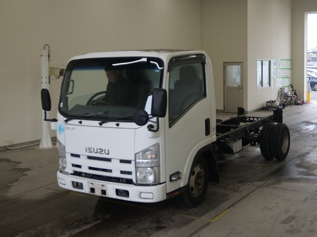 ISUZU ELF — фото