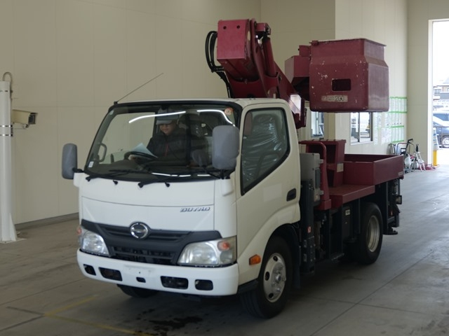 HINO DUTRO — фото