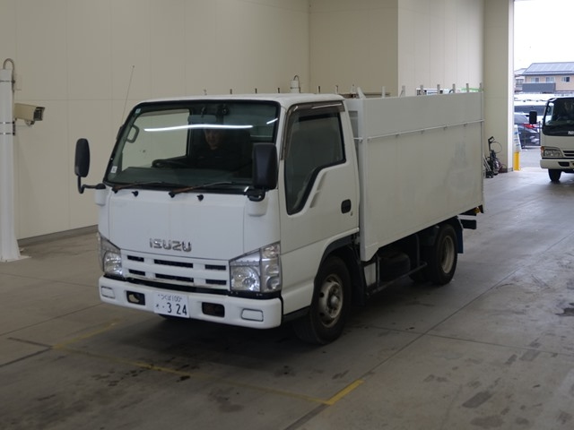 ISUZU ELF — фото