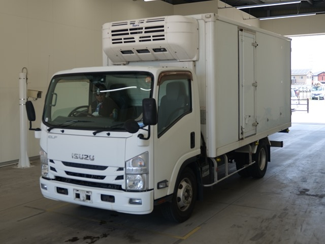 ISUZU ELF — фото