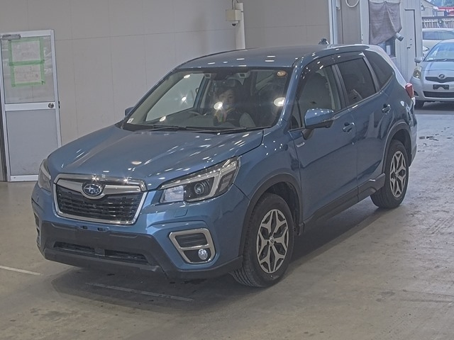 SUBARU FORESTER — фото