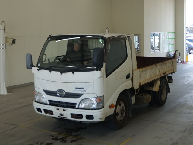 HINO DUTRO — фото