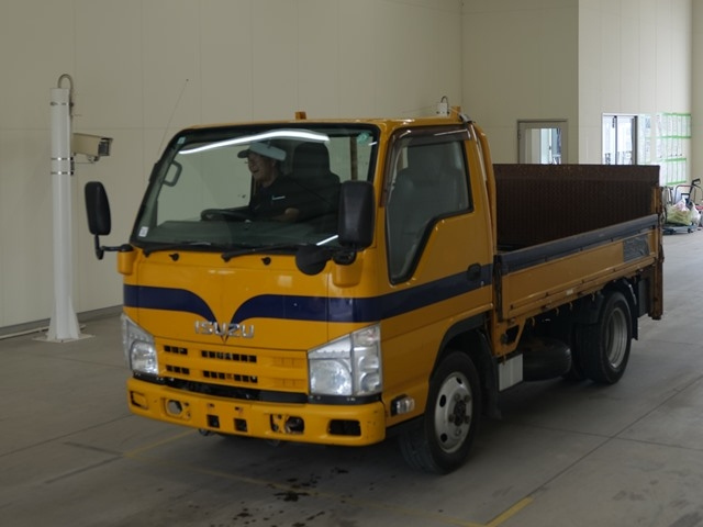 ISUZU ELF — фото