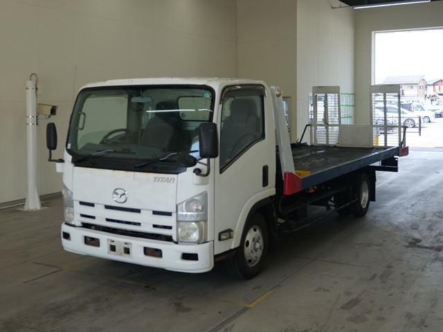 ISUZU ELF — фото