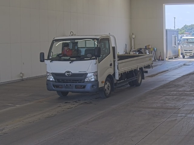 HINO DUTRO — фото