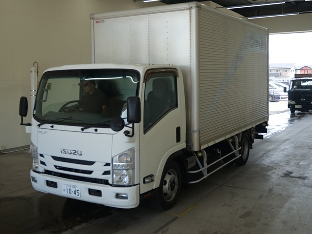 ISUZU ELF — фото