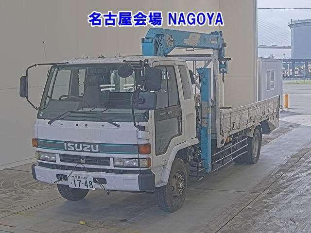 ISUZU FORWARD — фото