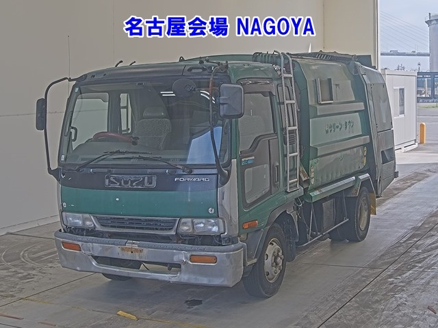 ISUZU FORWARD — фото