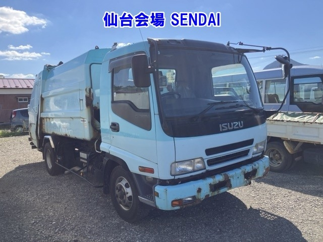 ISUZU FORWARD — фото