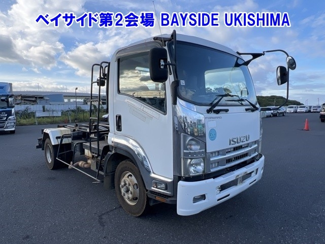 ISUZU FORWARD — фото