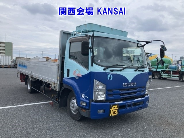 ISUZU FORWARD — фото