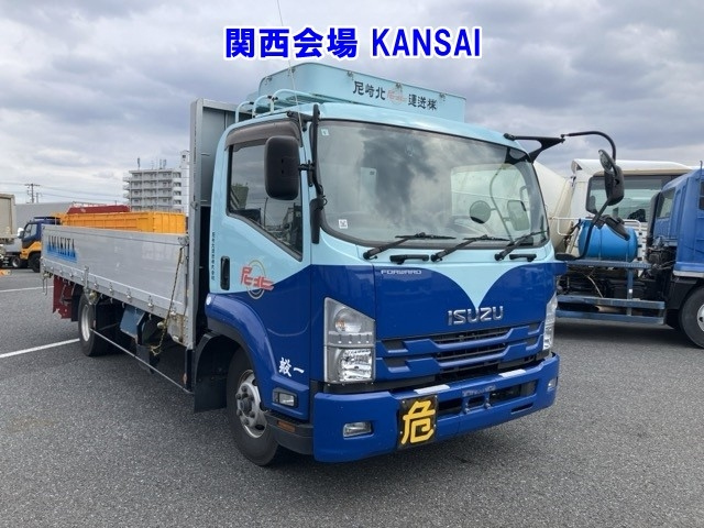 ISUZU FORWARD — фото