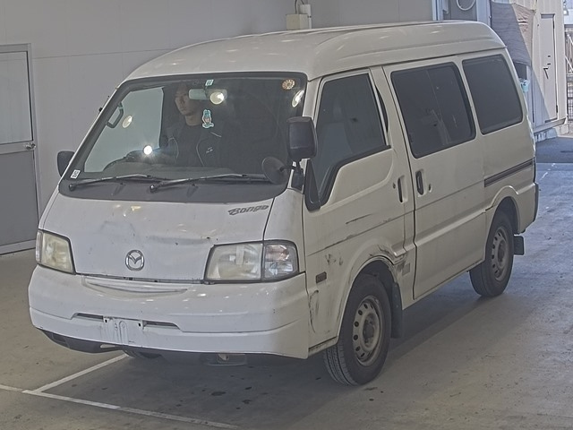 MAZDA BONGO VAN