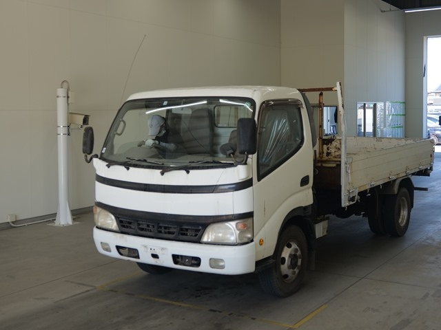 TOYOTA DYNA