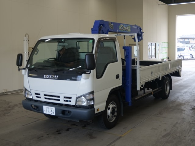 ISUZU ELF — фото