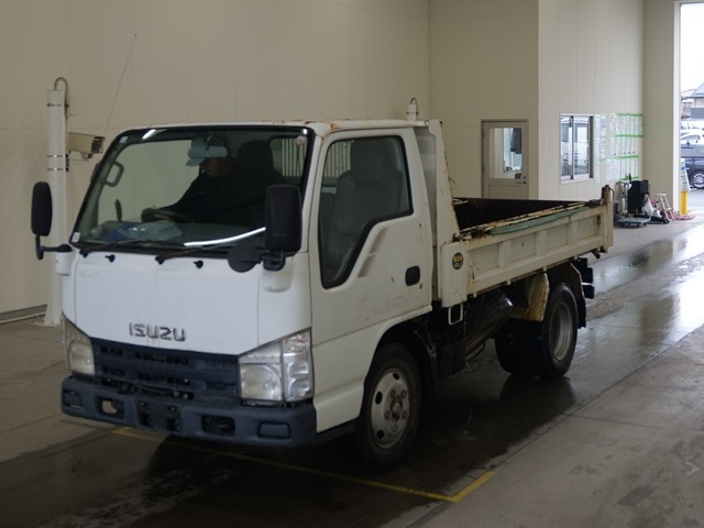 ISUZU ELF — фото