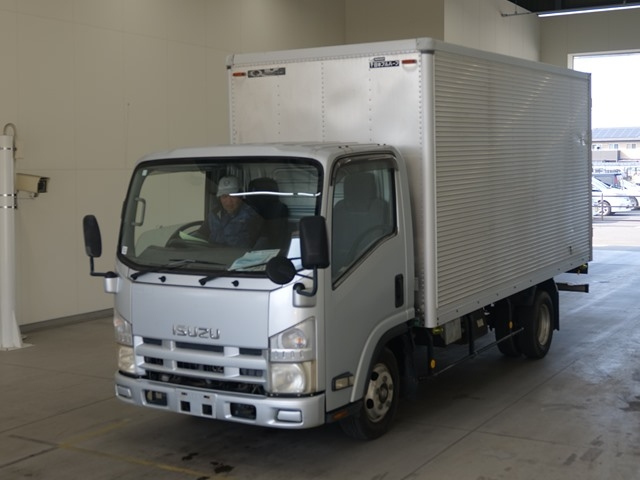 ISUZU ELF — фото