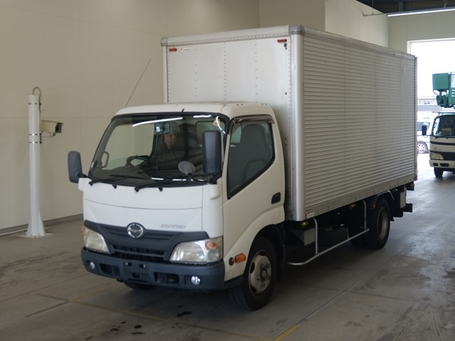 HINO DUTRO — фото