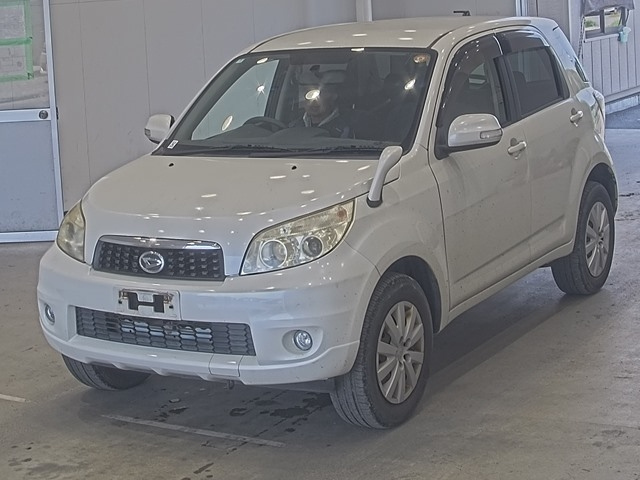 DAIHATSU BEGO