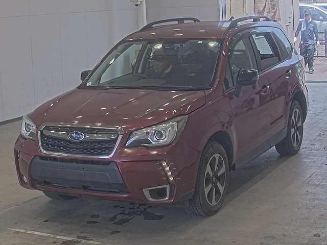 SUBARU FORESTER — фото