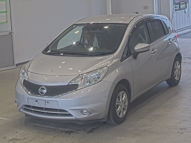 NISSAN NOTE — фото